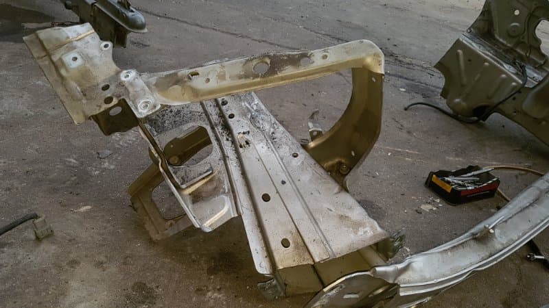 Панель под фару VOLVO S60 RS B5244S 2002 прав. (б/у)