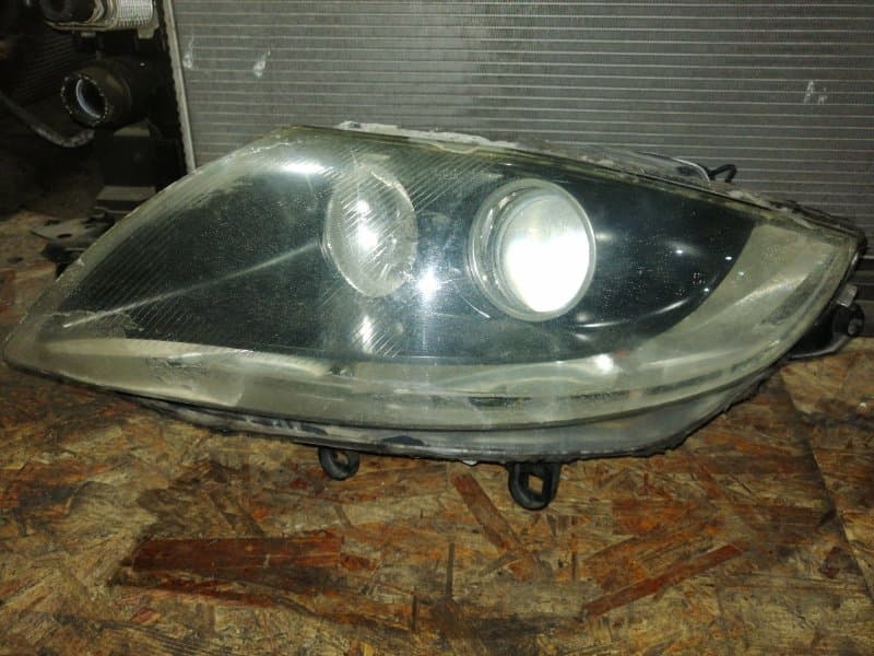 Фара ксенон BMW Z4 E85 M54B25 2005 перед. лев. (б/у)