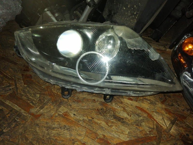 Фара ксенон BMW Z4 E85 M54B25 2005 перед. прав. (б/у)