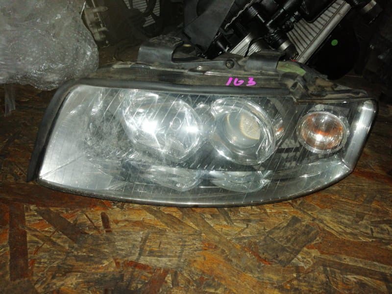 Фара Audi A4 8E5 AMB 2003 перед. лев. (б/у)