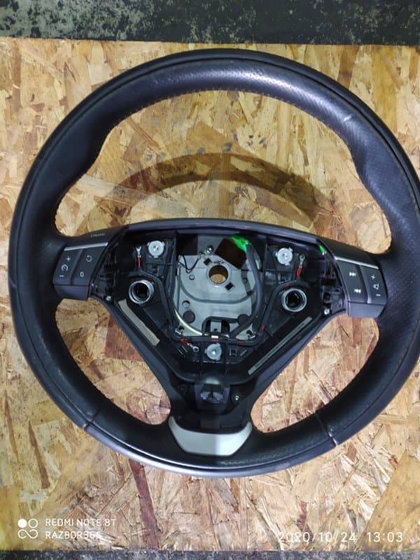 Руль Volvo V70 SW B5254T4 2004 (б/у)