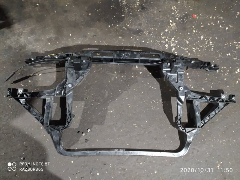 Панель передняя BMW X3 E83 N52B30AF 2008 (б/у)