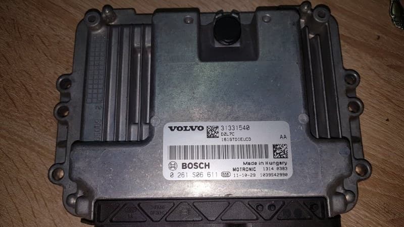 Блок управления ДВС Volvo S60 B4164T 2010 (б/у)