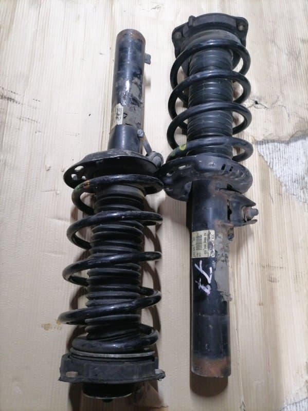 Амортизатор Volkswagen Passat 3C B6 BVY 2009 перед. (б/у)