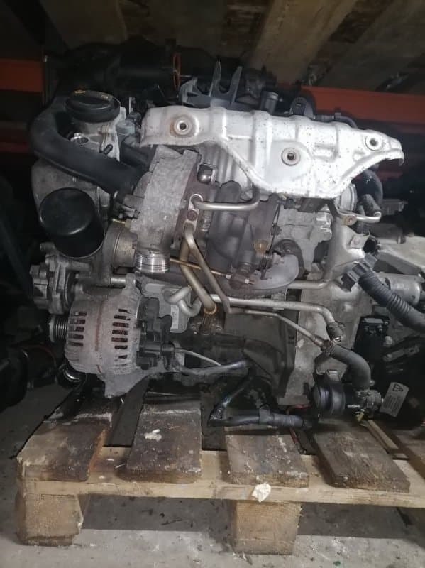 Двигатель Volkswagen Golf BMY (б/у)