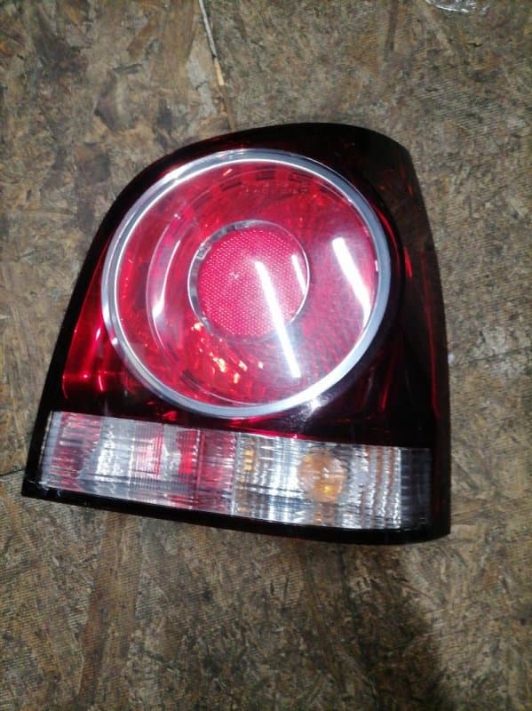 Фонарь Volkswagen Polo 9N1 BKY 2007 задн. прав. (б/у)
