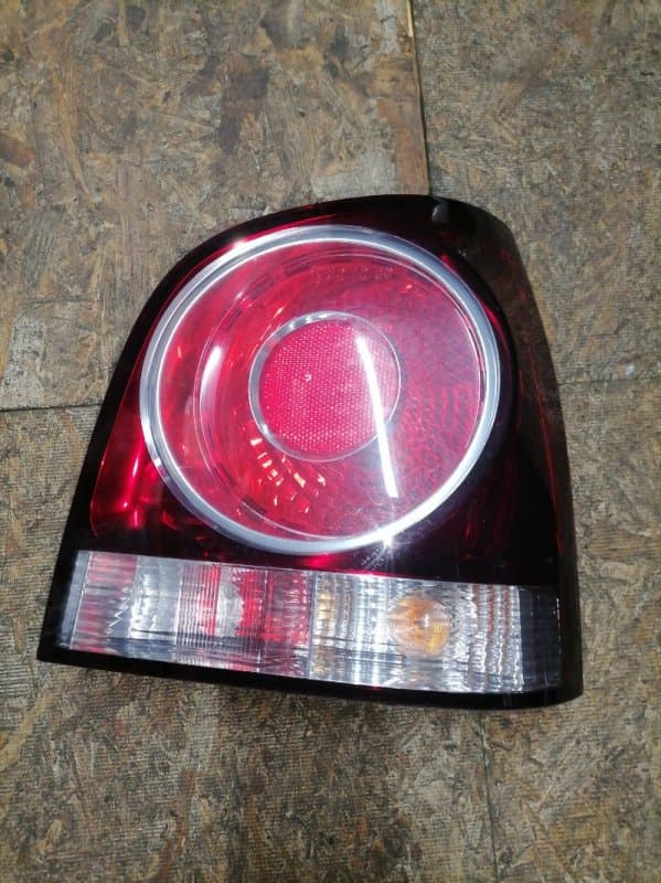Фонарь Volkswagen Polo 9N1 BTS 2008 задн. прав. (б/у)