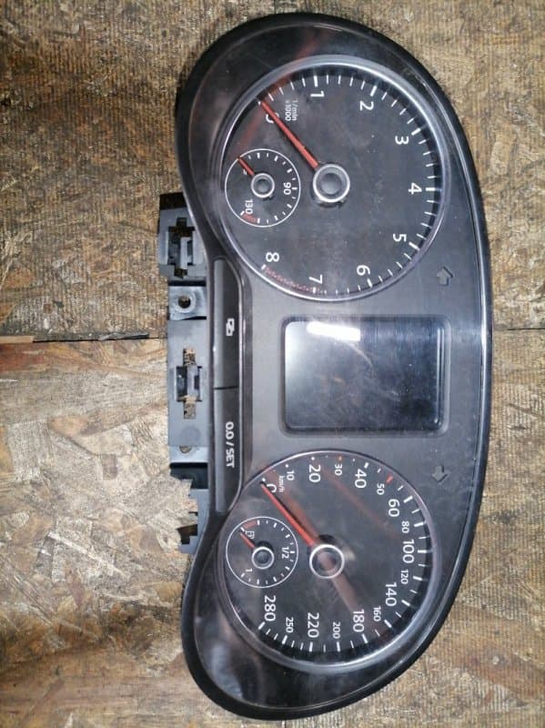Щиток приборов Volkswagen Polo 6R1 CAV 2011 (б/у)