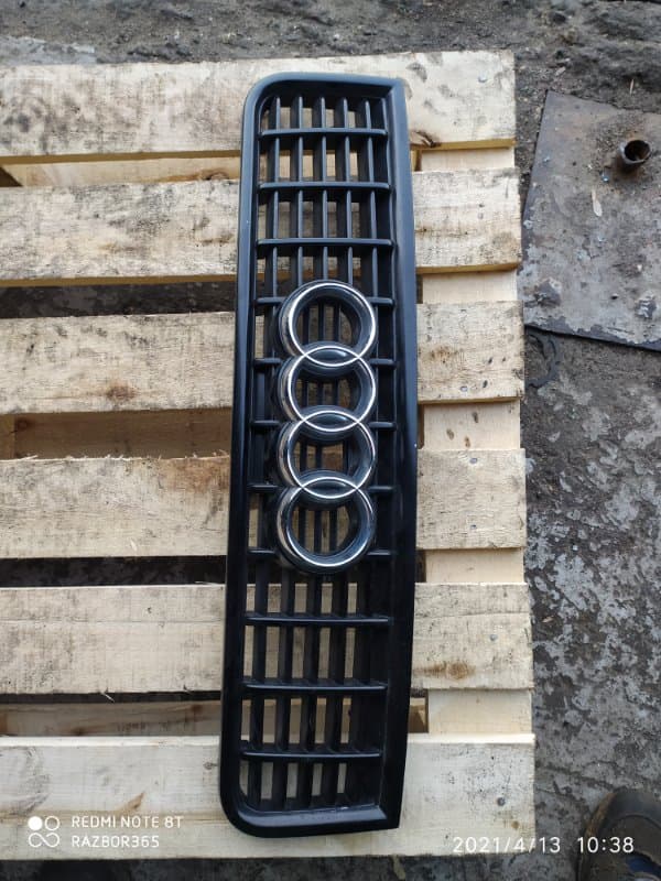 Решетка радиатора AUDi A4 8E B6 AMB 2003 (б/у)