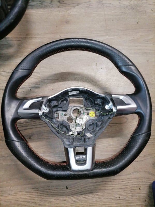Руль Volkswagen Golf 5K1 CCZ 2012 (б/у)