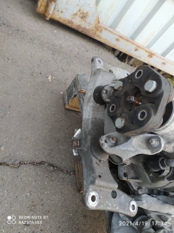 Кронштейн АКПП BMW 3 E90 N52B25AF 2005 (б/у)