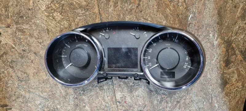 Щиток приборов Peugeot 3008 U5 EP6CDT 2010 (б/у)