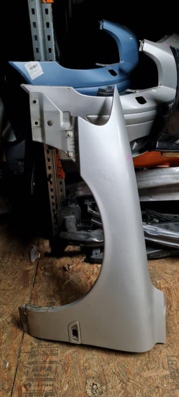 Крыло Volvo S60 SW B5254T2 2005 перед. лев. (б/у)