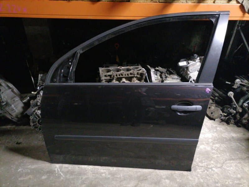 Дверь Volkswagen Golf 1K1 BLR 2006 перед. лев. (б/у)