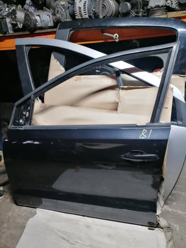 Дверь Volkswagen Polo 6R1 CAV 2011 перед. лев. (б/у)