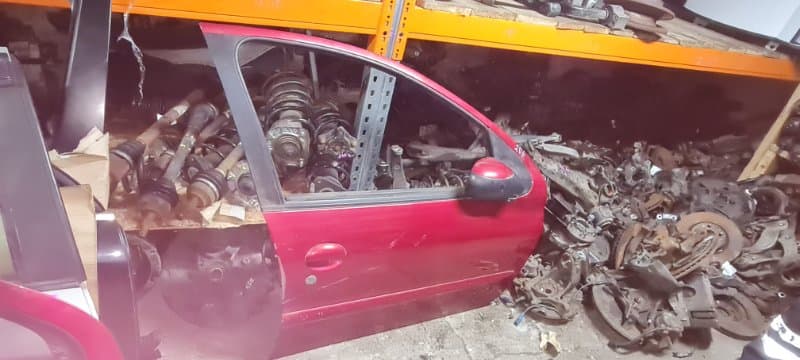 Дверь Peugeot 206 2005 перед. прав. (б/у)