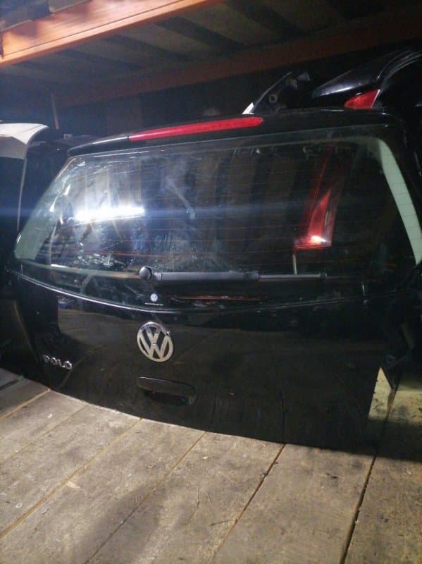 Крышка багажника Volkswagen Polo 9N1 BKY 2007 (б/у)