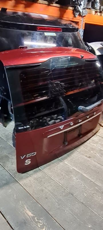 Крышка багажника Volvo V50 B4204S3 2010 (б/у)