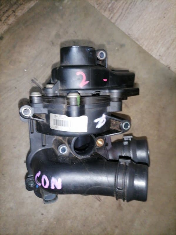 Помпа Audi A4 8K2 CDN 2011 (б/у)