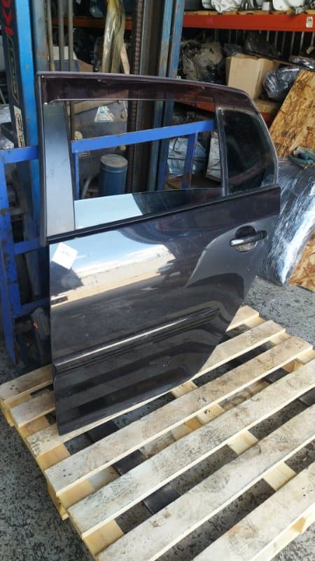 Дверь Volkswagen Golf 5 1K BLF 2006 задн. лев. (б/у)