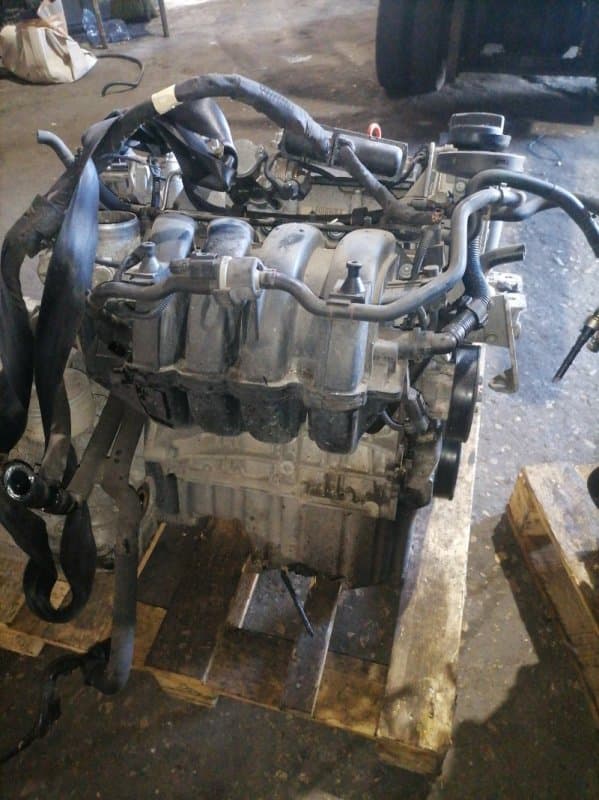 Двигатель BLF Volkswagen Golf 1K1 BLF 2006 (б/у)