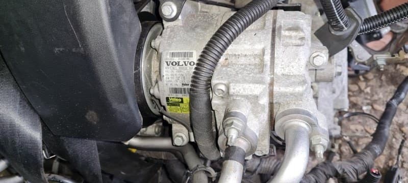 Компрессор AC Volvo S60 P3 B6304T 3.0 2010 (б/у)
