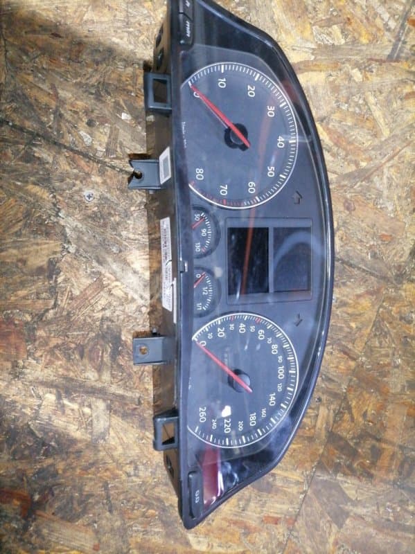 Щиток приборов Volkswagen Golf 1K1 BLF 2006 (б/у)