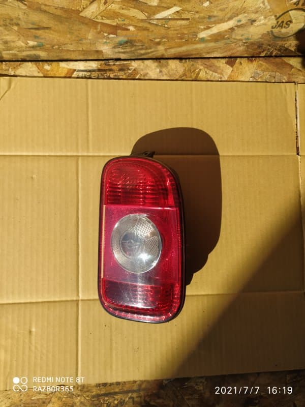 Фонарь MINI Clubman R55 N12B16AA 2009 задн. прав. (б/у)