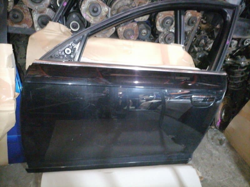Дверь Audi A6 4F5 AUK 2007 перед. лев. (б/у)