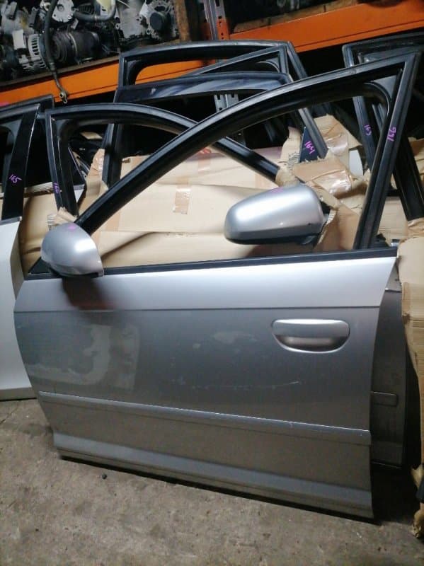 Дверь Audi A3 8P1 BYT 2008 перед. лев. (б/у)