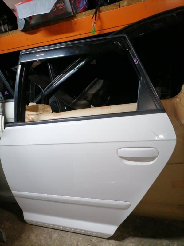 Дверь Audi A3 8P1 BSE 2007 задн. лев. (б/у)