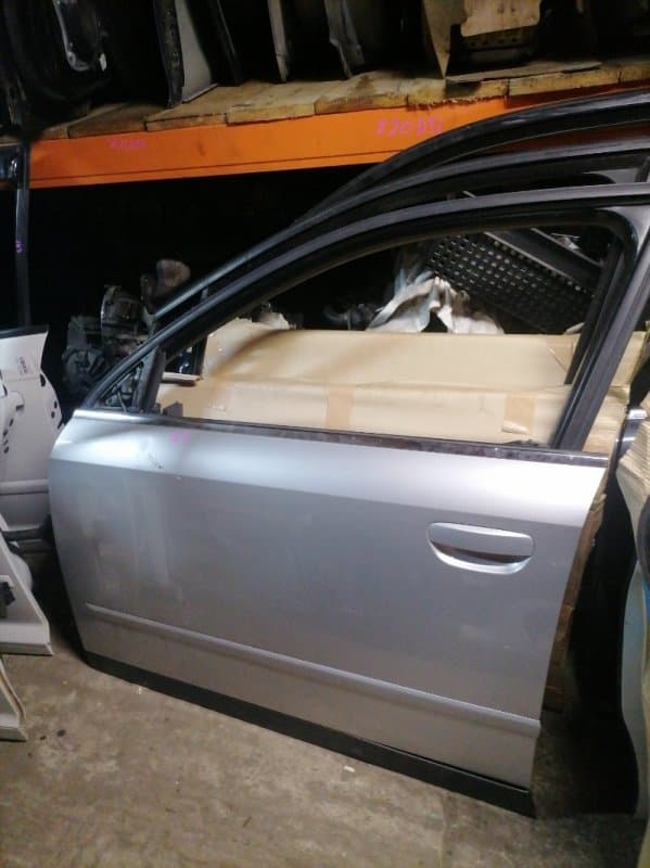 Дверь Audi A4 8E2 ALT 2003 перед. лев. (б/у)
