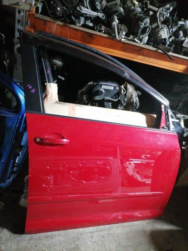 Дверь Volkswagen Golf Plus 5M1 BSE 2007 перед. прав. (б/у)