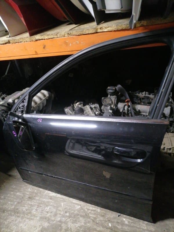Дверь Audi A4 8EC ALT 2006 перед. лев. (б/у)