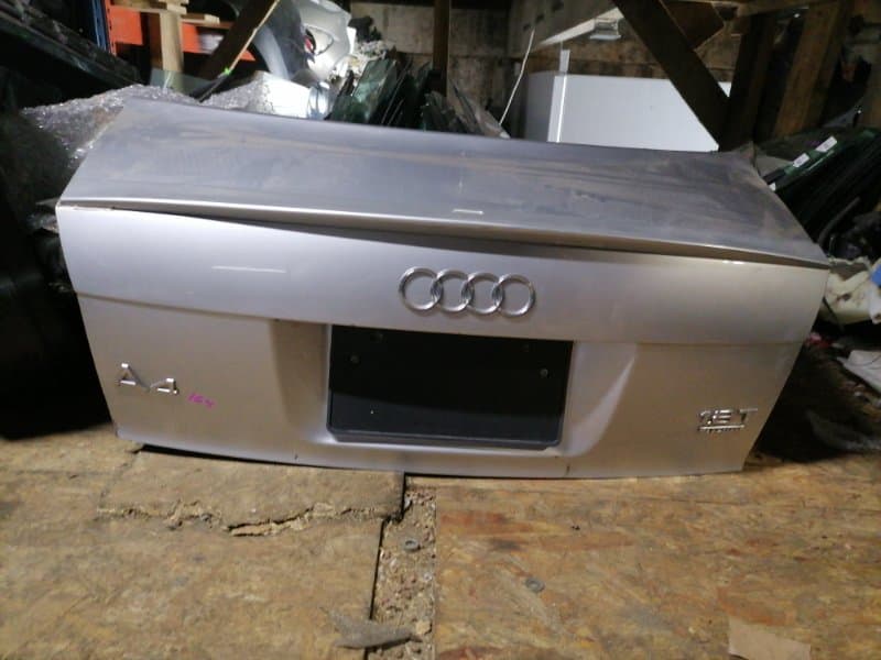 Крышка багажника Audi A4 8E5 AMB 2003 (б/у)