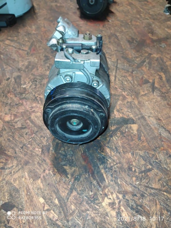 Компрессор кондиционера BMW X5 E53 M53B30 2002 (б/у)