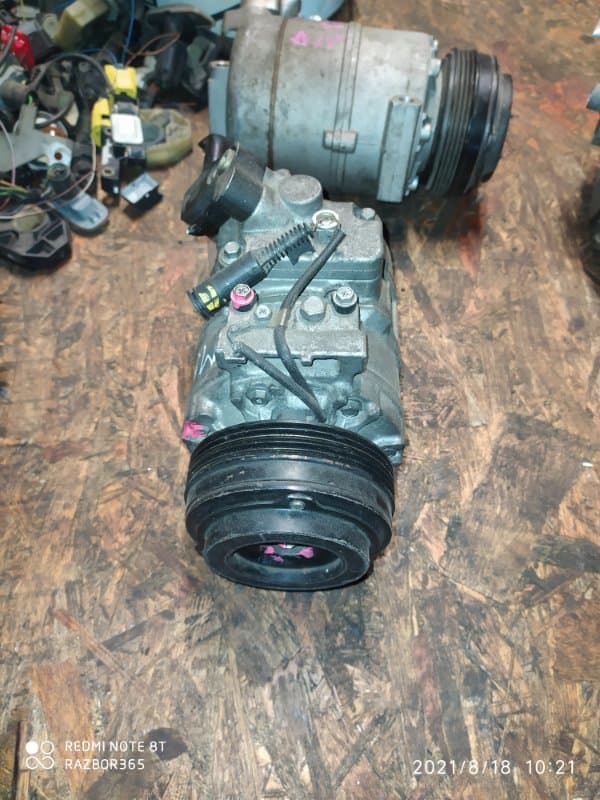 Компрессор кондиционера BMW 5 E39 M54B30 2001 (б/у)