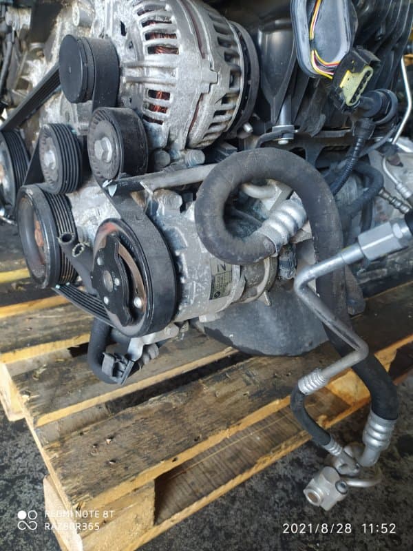 Компрессор кондиционера BMW 3 E90 N46B20BA 2005 (б/у)