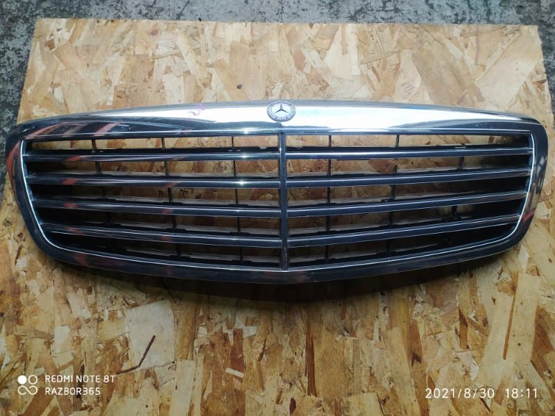 Решетка радиатора Mercedes S-klasse W 221 2007 (б/у)