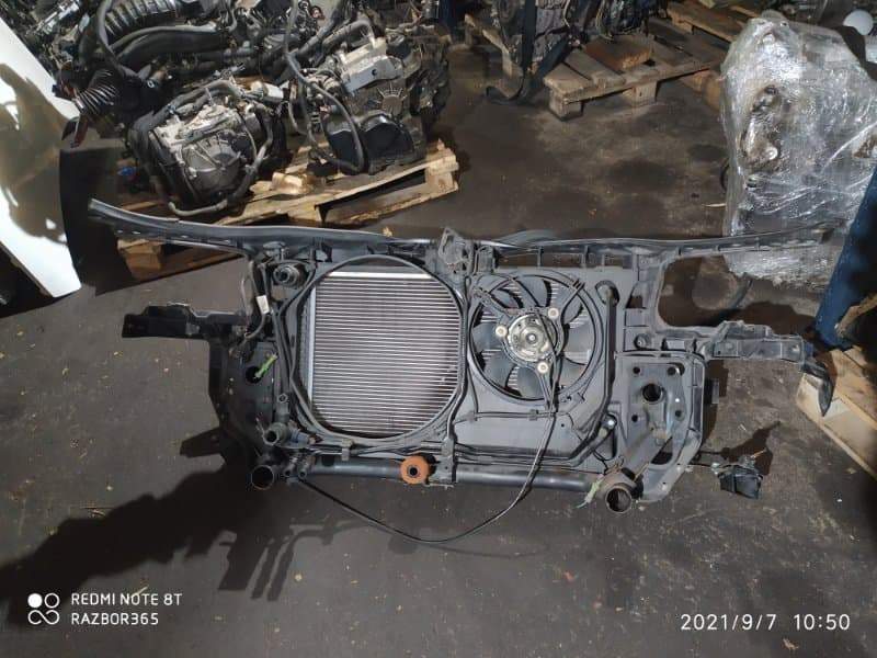 Панель передняя Volkswagen Passat 3B B5+ AWT 2001 (б/у)
