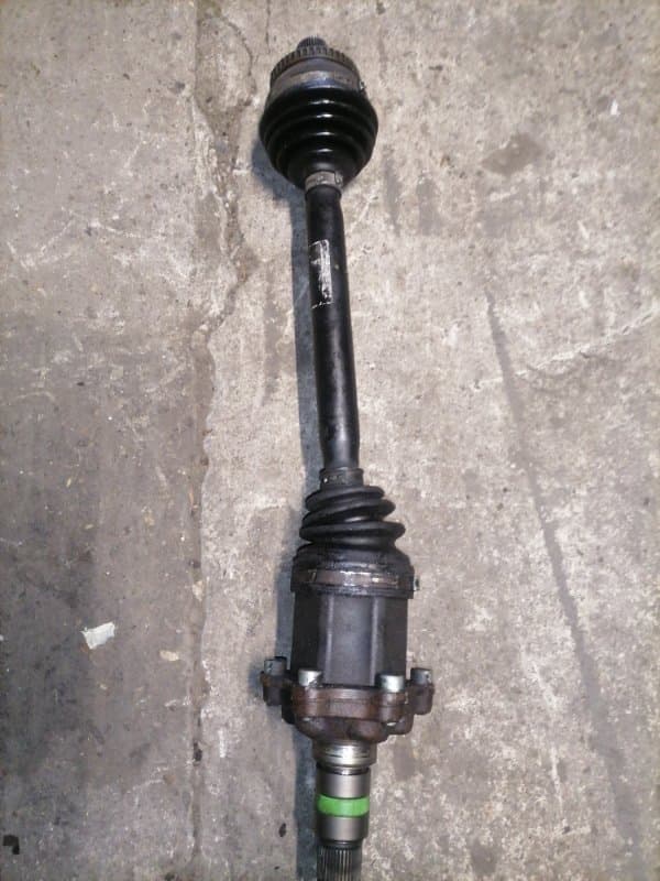 Привод Audi A4 8EC ALT 2006 перед. лев. (б/у)
