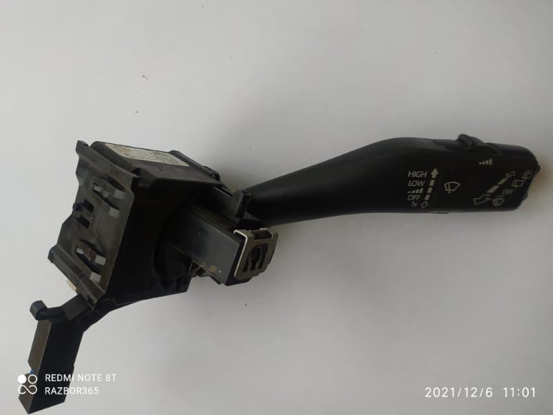 Подрулевой переключатель VOLKSWAGEN Golf 5 1K BSE 2005 (б/у)