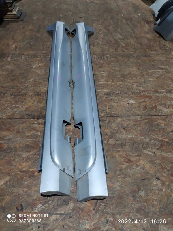 Накладка на порог Volvo S60 Y20 B4164T 2011 прав. (б/у)