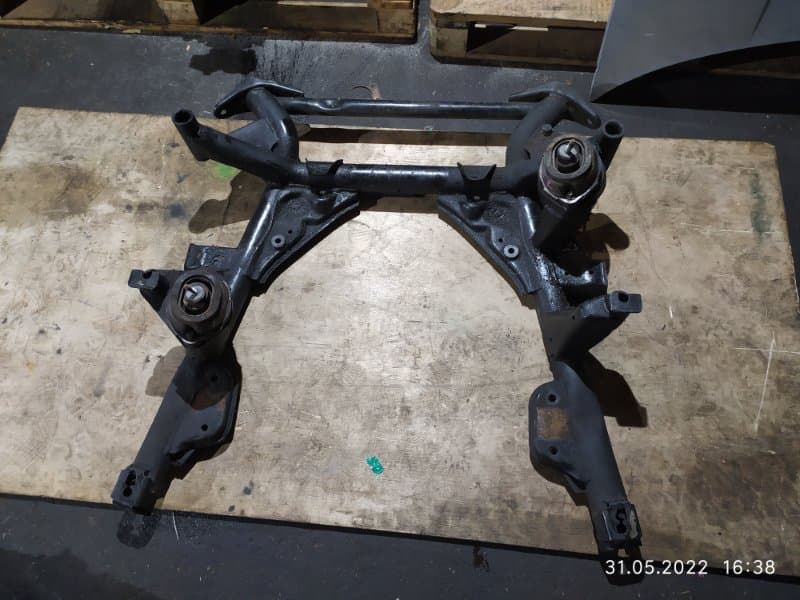 Подрамник BMW X5 E53 M54B30 2005 перед. (б/у)