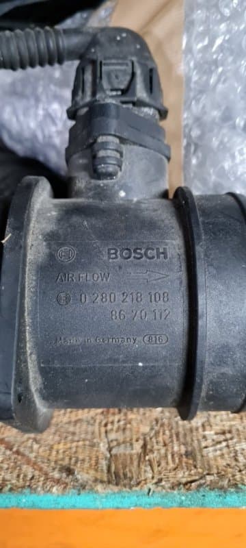 Датчик массового расхода воздуха ДМРВ Volvo (б/у)