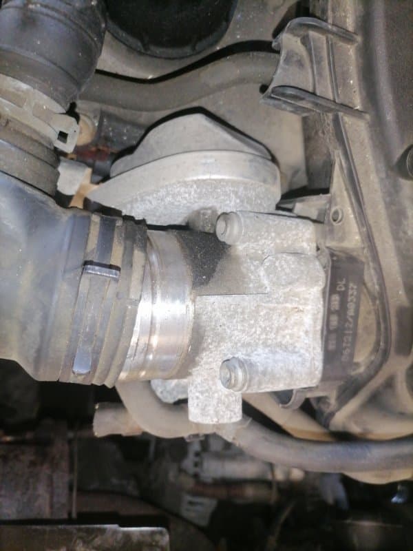 Дросельная заслонка Audi A3 8P1 BSE 2007 (б/у)