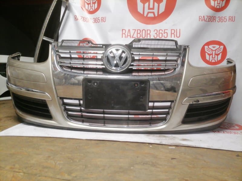 Бампер Volkswagen Jetta 5 перед. (б/у)