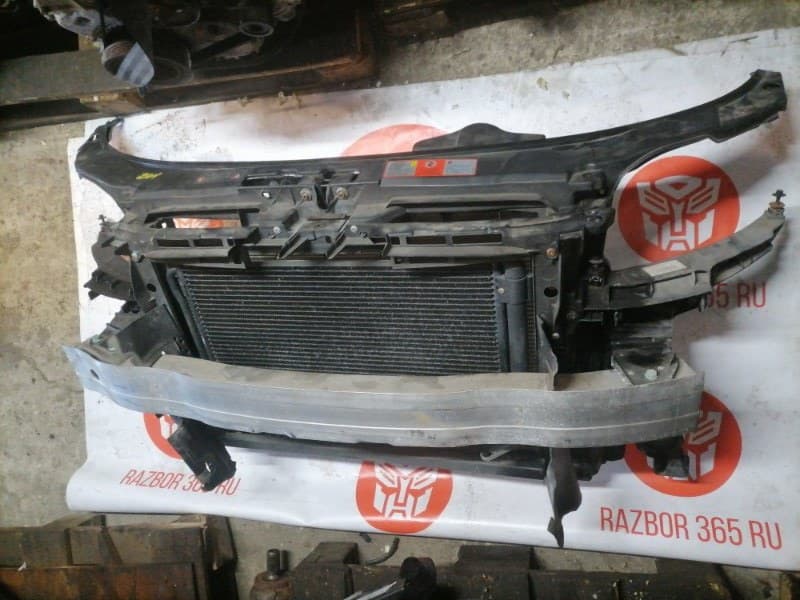 Панель передняя Audi A3 8P1 BSE 2007 (б/у)
