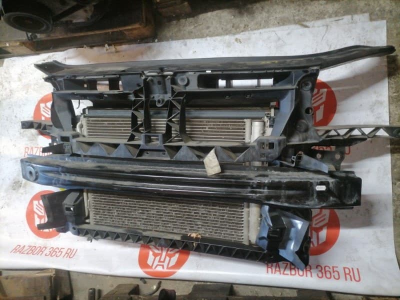 Панель передняя Volkswagen Touran 1T2 CAV 2008 (б/у)