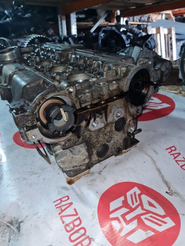 Головка блока цилиндров Volvo S60 P2 B5244S2 2007 (б/у)